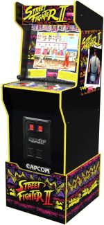 Street Fighter II arcade machine by Capcom for sale in the EU