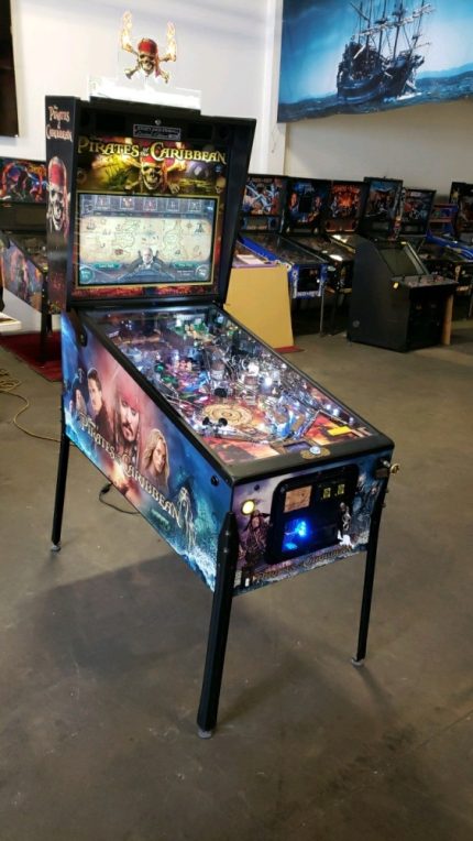 Pirates of the Caribbean Pinball Machine Limited Edition for sale in Europe
