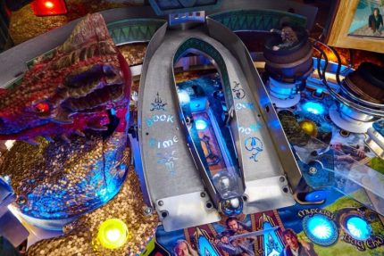 The Hobbit – Smaug Gold Edition Pinball Machine for sale in Europe